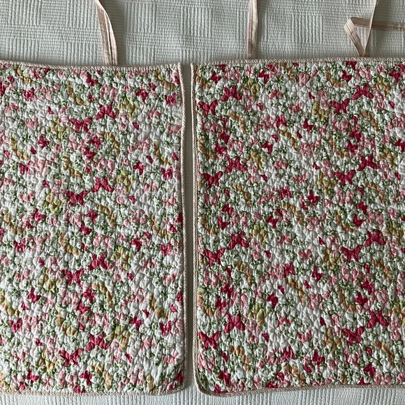 Elena Brunelli Shams Set/2 Quilted Decorative Pillow Covers Butterflies / Roses - Picture 10 of 11